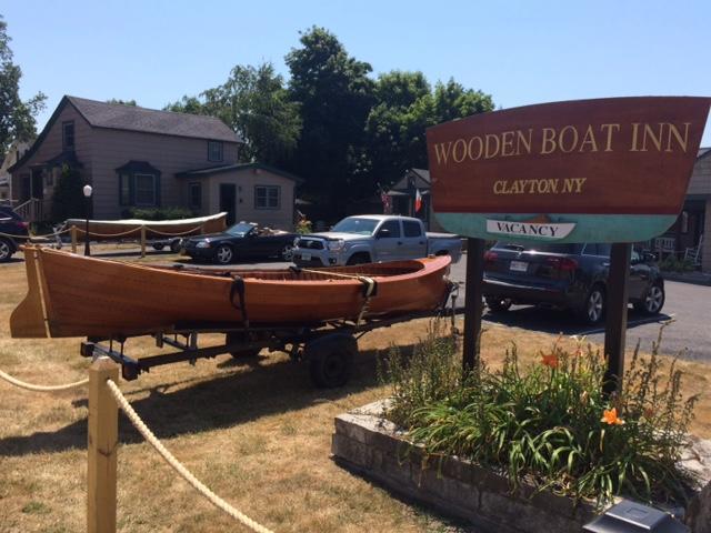 Wooden Boat Inn Клейтон Екстер'єр фото